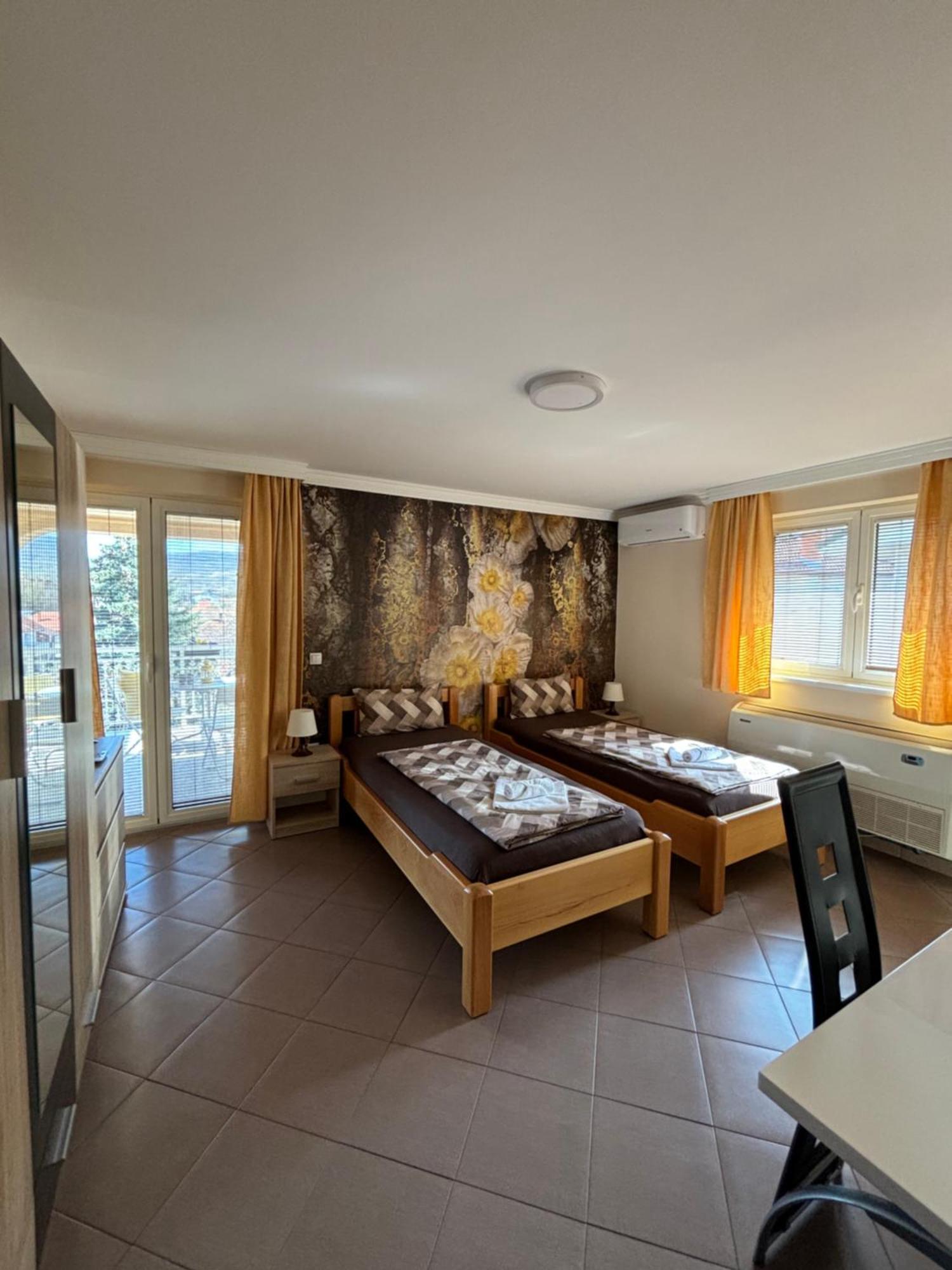 Apartmani "Marija" Ґолубац Екстер'єр фото